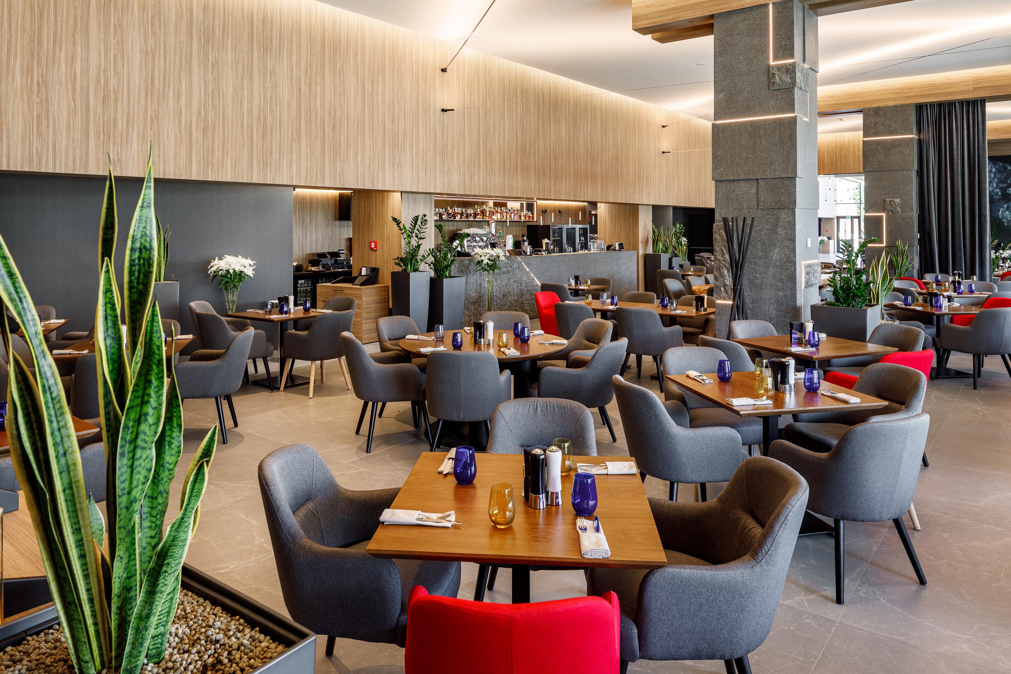 Qosmo Hotel Brașov