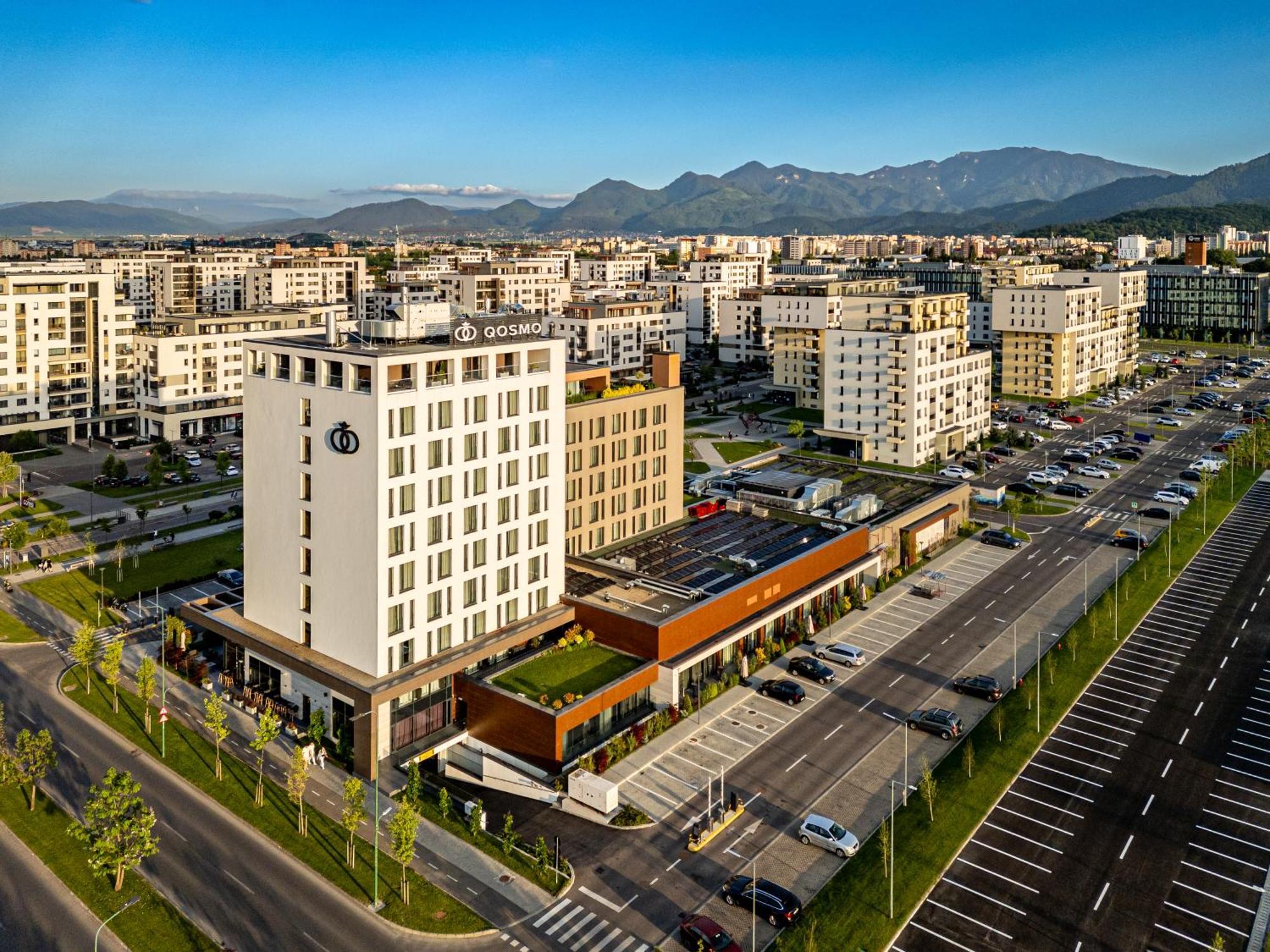 Qosmo 4* Brașov